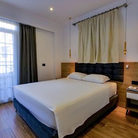 Vila Enxhi 사밀 외부 사진