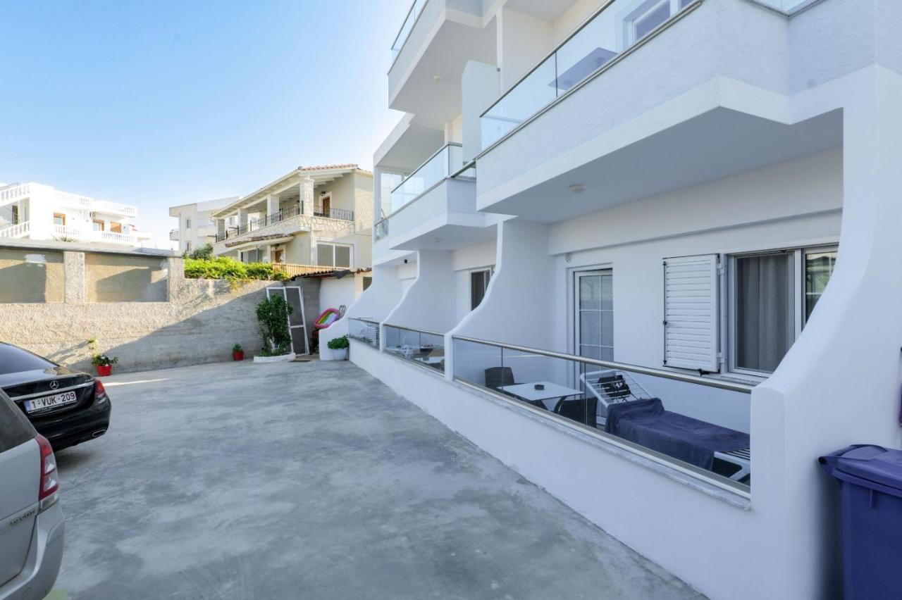 Vila Enxhi 사밀 외부 사진