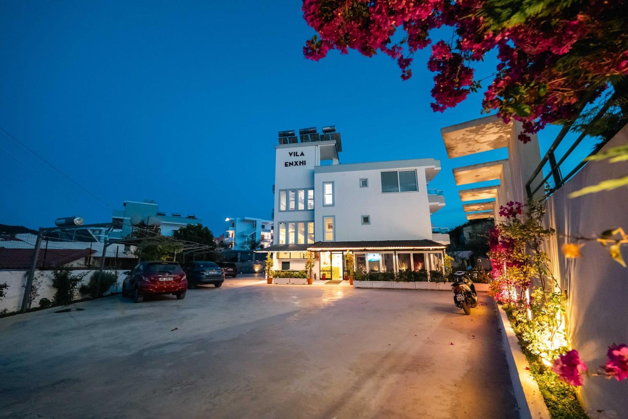 Vila Enxhi 사밀 외부 사진