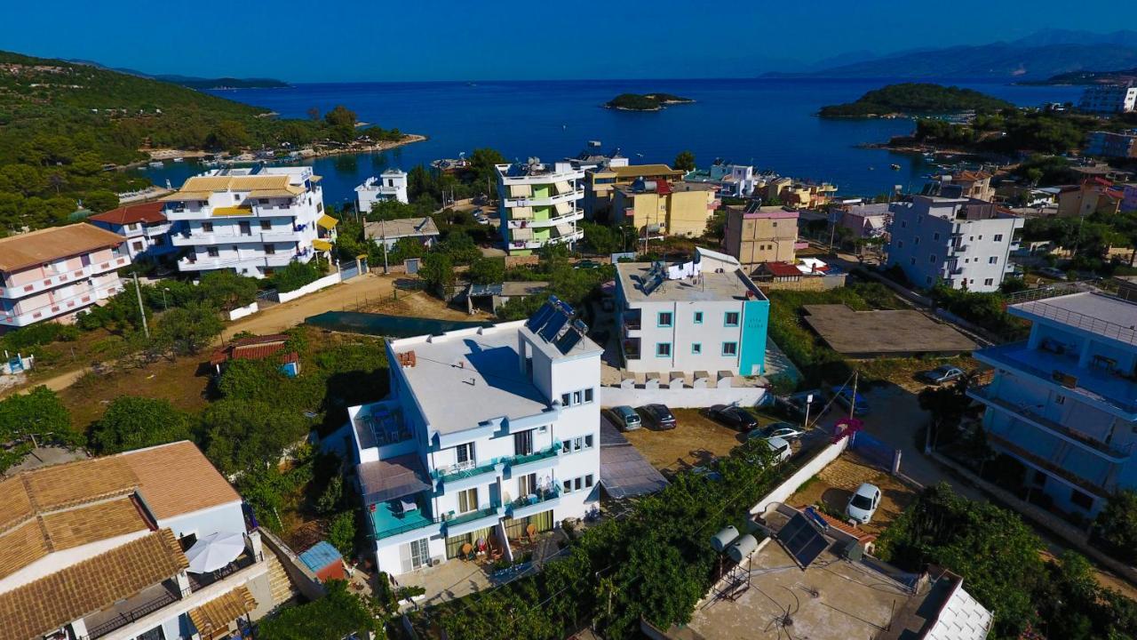 Vila Enxhi 사밀 외부 사진